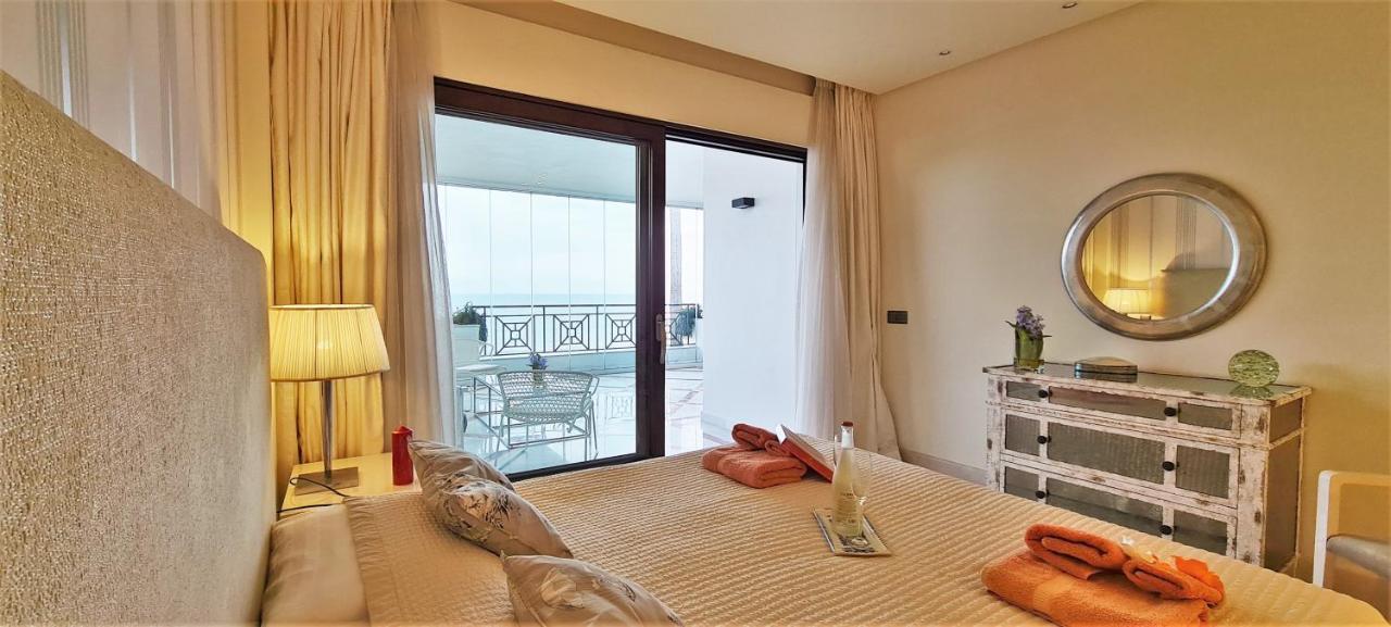 Luxury Apartment Frontal Beach In Doncella Beach Εστεπόνα Εξωτερικό φωτογραφία
