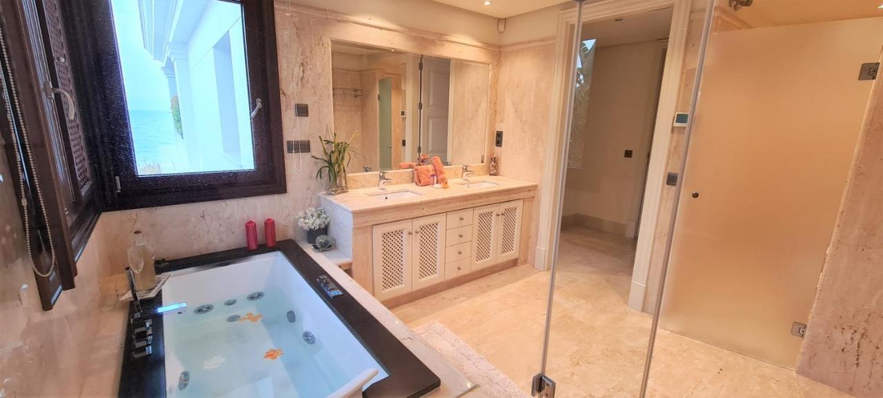 Luxury Apartment Frontal Beach In Doncella Beach Εστεπόνα Εξωτερικό φωτογραφία